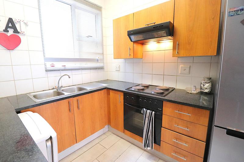 2 Bedroom Property for Sale in Bryanston Gauteng