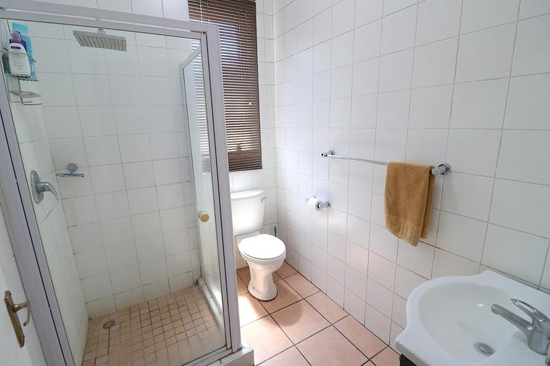 2 Bedroom Property for Sale in Bryanston Gauteng