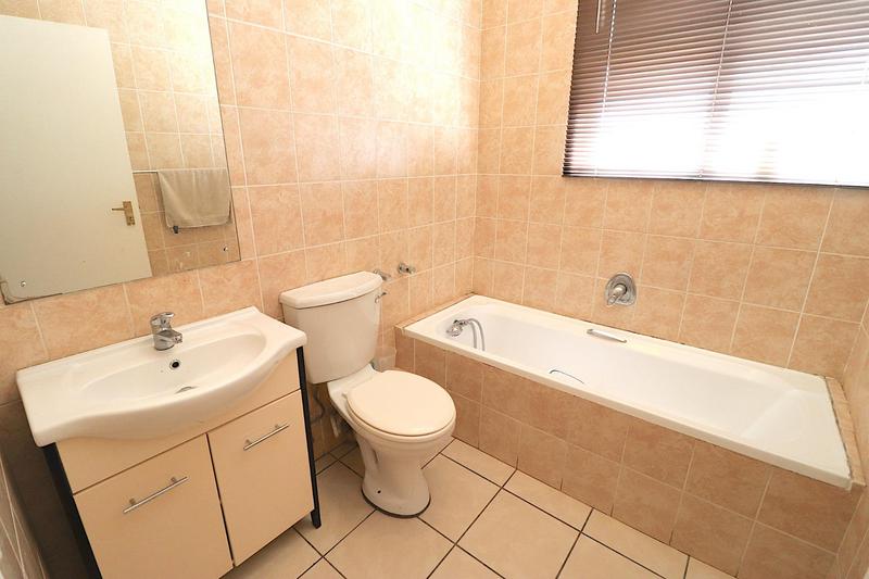 2 Bedroom Property for Sale in Bryanston Gauteng
