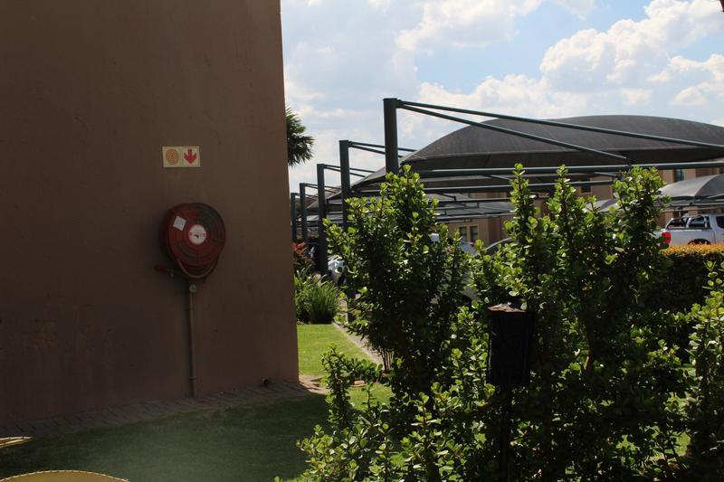 2 Bedroom Property for Sale in Jansenpark Gauteng