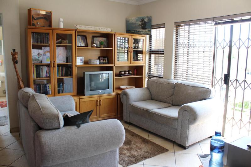 2 Bedroom Property for Sale in Jansenpark Gauteng