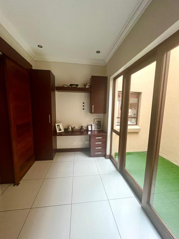 4 Bedroom Property for Sale in Serengeti Lifestyle Estate Gauteng
