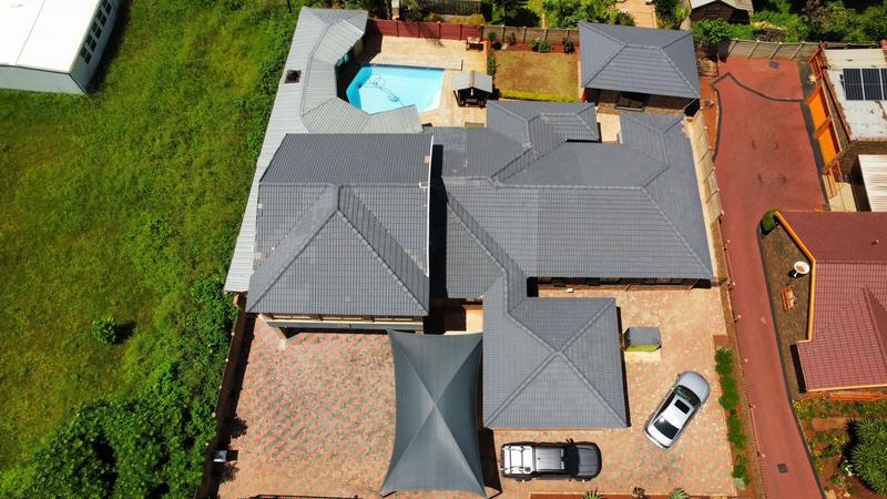 4 Bedroom Property for Sale in The Orchards Gauteng