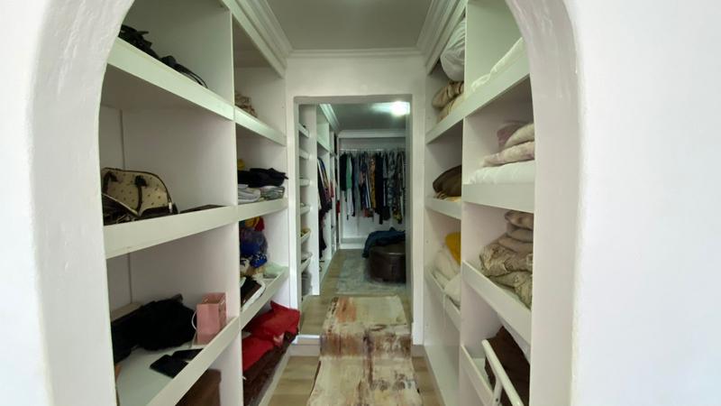4 Bedroom Property for Sale in The Orchards Gauteng