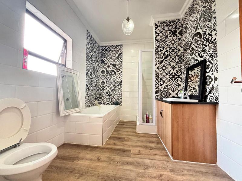 3 Bedroom Property for Sale in Midstream Estate Gauteng