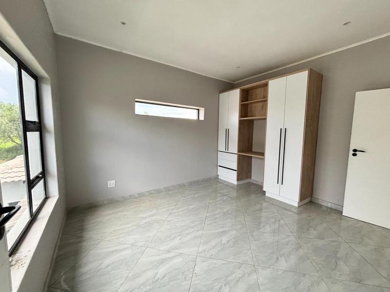 5 Bedroom Property for Sale in Savannah Country Estate Gauteng