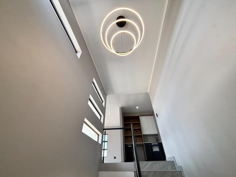 5 Bedroom Property for Sale in Six Fountains Residential Estate Gauteng