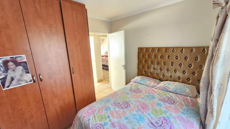 To Let 3 Bedroom Property for Rent in Castleview Gauteng