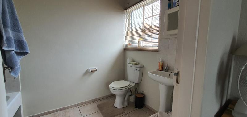 2 Bedroom Property for Sale in Fairlead Gauteng