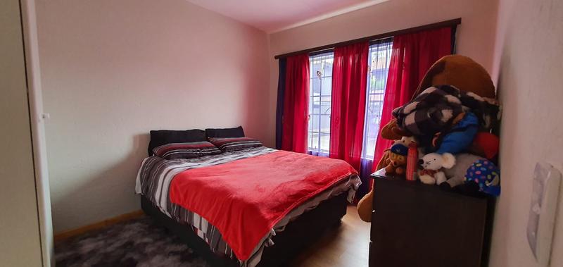 2 Bedroom Property for Sale in Fairlead Gauteng