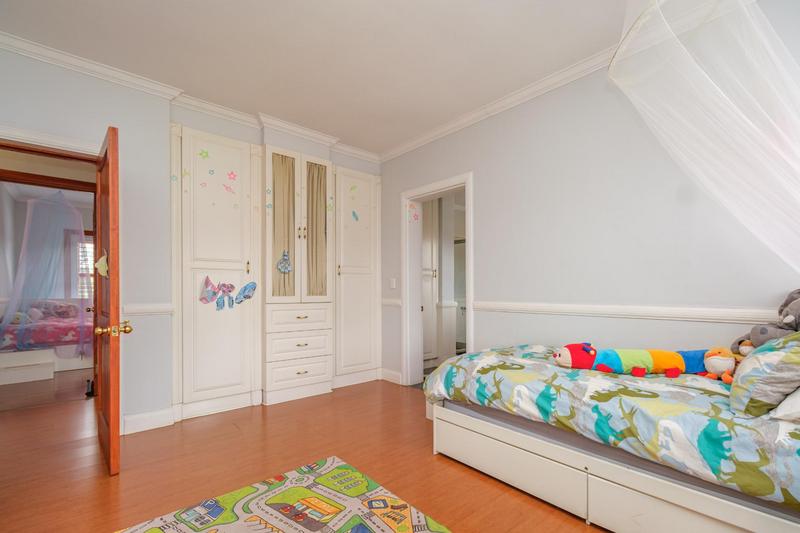 5 Bedroom Property for Sale in Ruimsig Gauteng