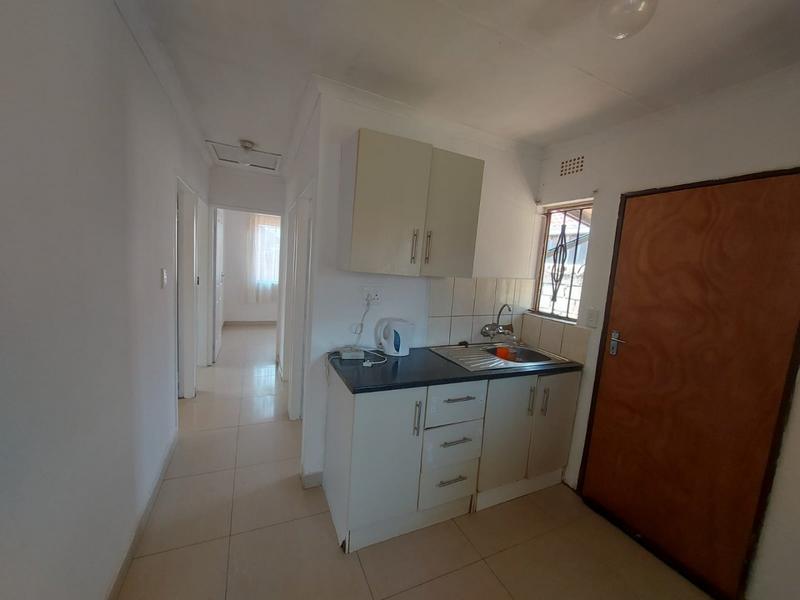3 Bedroom Property for Sale in Protea Glen Gauteng