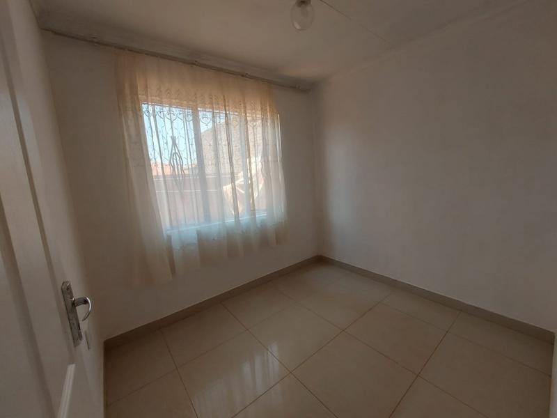 3 Bedroom Property for Sale in Protea Glen Gauteng