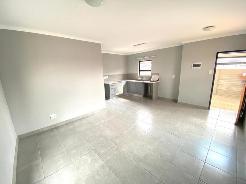 3 Bedroom Property for Sale in Protea Glen Gauteng