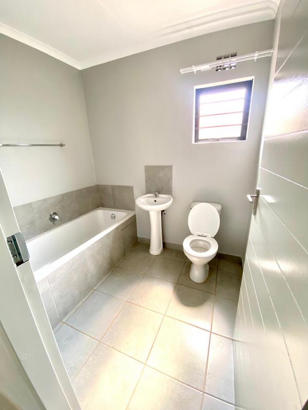 3 Bedroom Property for Sale in Protea Glen Gauteng