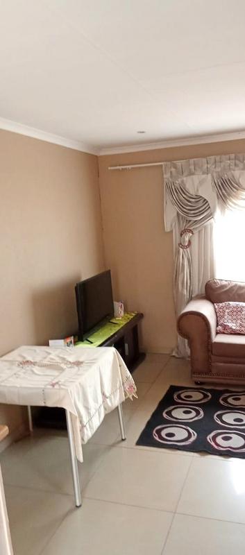 3 Bedroom Property for Sale in Bram Fischerville Gauteng