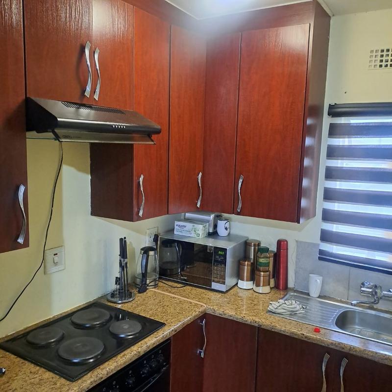 2 Bedroom Property for Sale in Fleurhof Gauteng