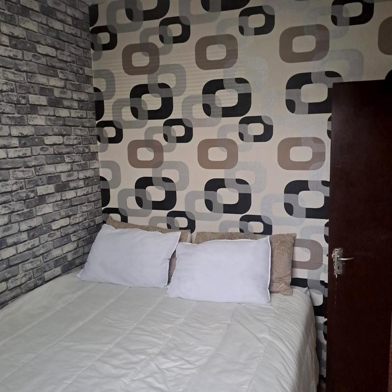 2 Bedroom Property for Sale in Fleurhof Gauteng