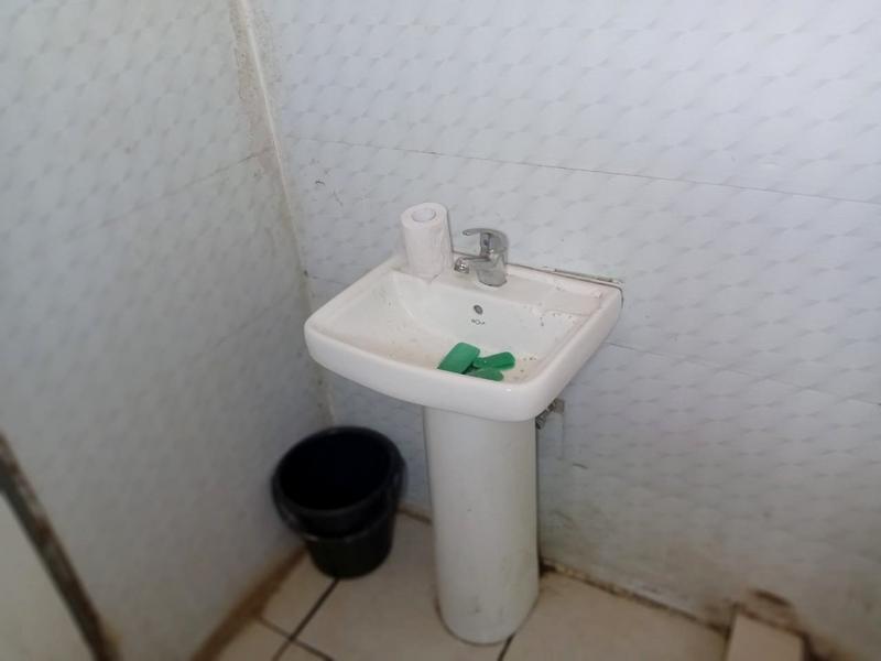 4 Bedroom Property for Sale in Mngadi Gauteng