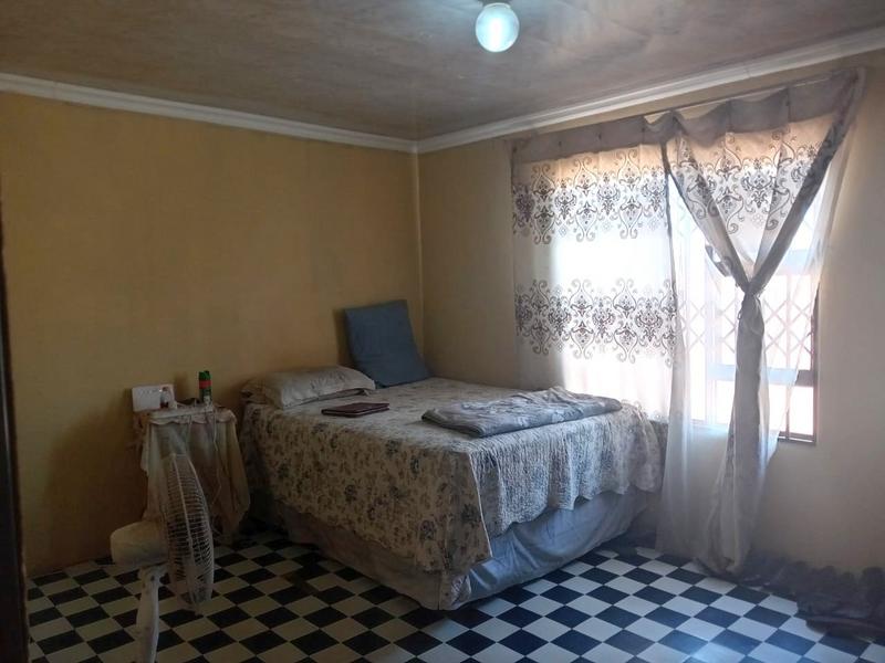 4 Bedroom Property for Sale in Mngadi Gauteng