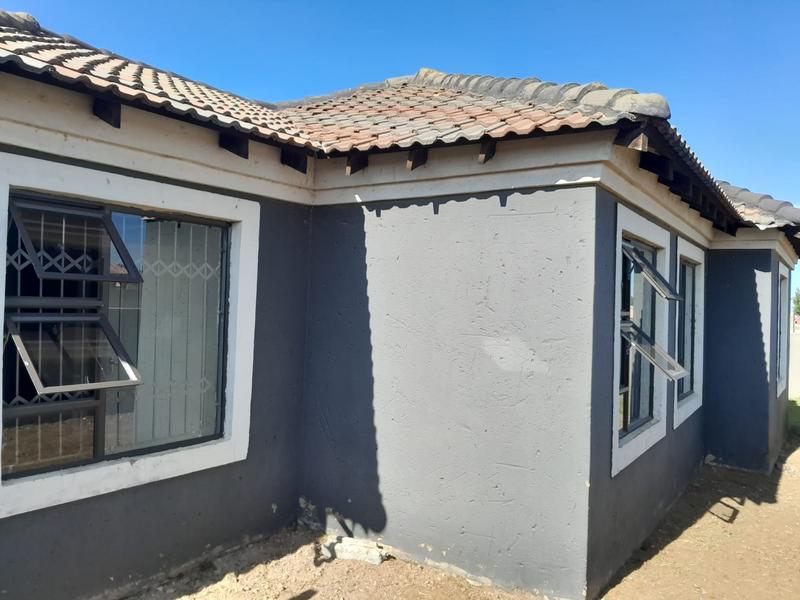3 Bedroom Property for Sale in Payneville Gauteng