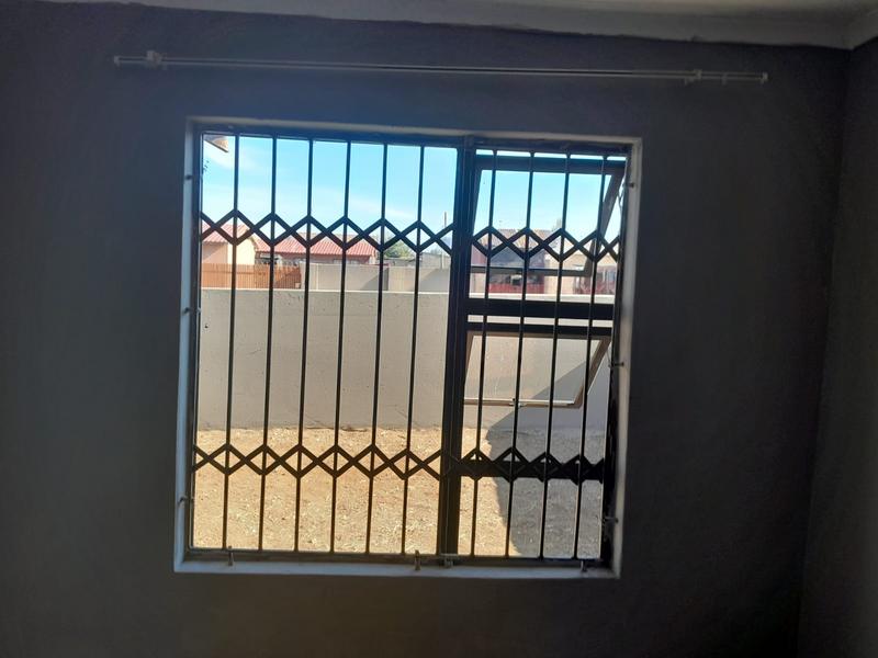 3 Bedroom Property for Sale in Payneville Gauteng