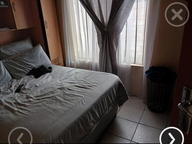 3 Bedroom Property for Sale in Diepkloof Gauteng