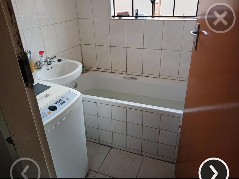 3 Bedroom Property for Sale in Diepkloof Gauteng