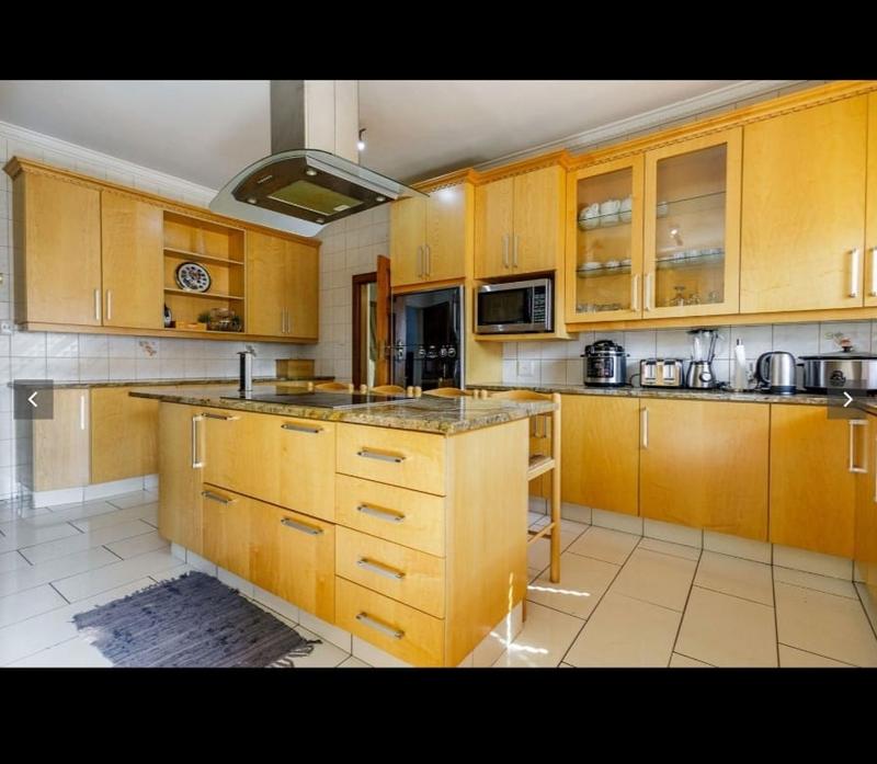 5 Bedroom Property for Sale in Bedfordview Gauteng