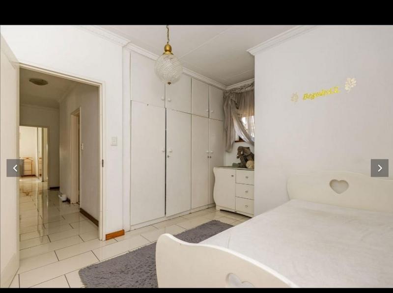 5 Bedroom Property for Sale in Bedfordview Gauteng
