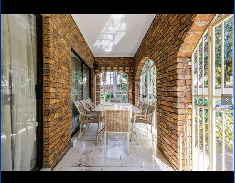 5 Bedroom Property for Sale in Bedfordview Gauteng