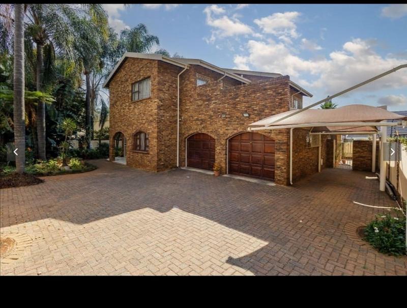5 Bedroom Property for Sale in Bedfordview Gauteng