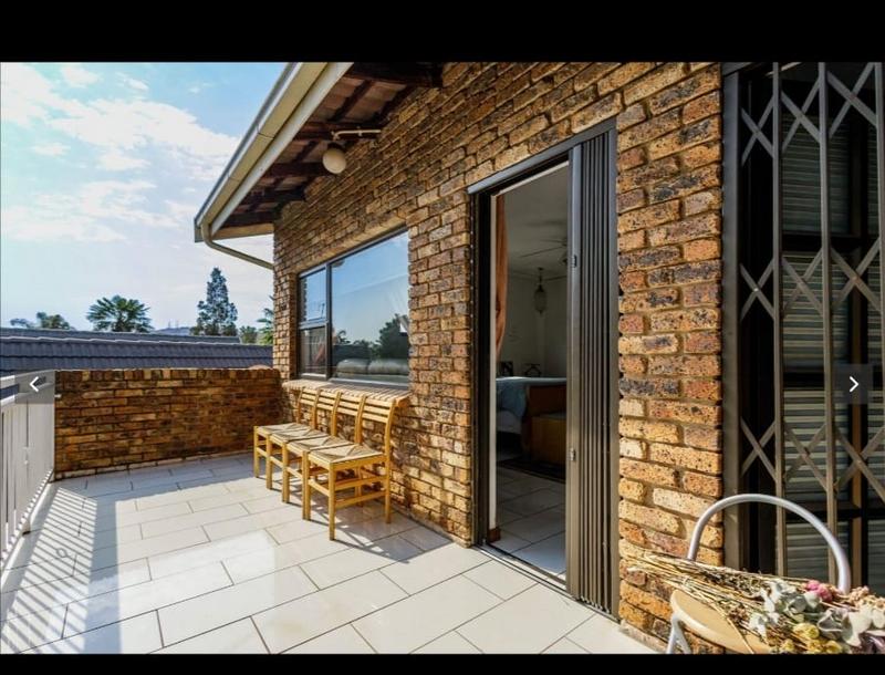 5 Bedroom Property for Sale in Bedfordview Gauteng