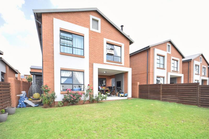 3 Bedroom Property for Sale in Golden Fields Estate Gauteng