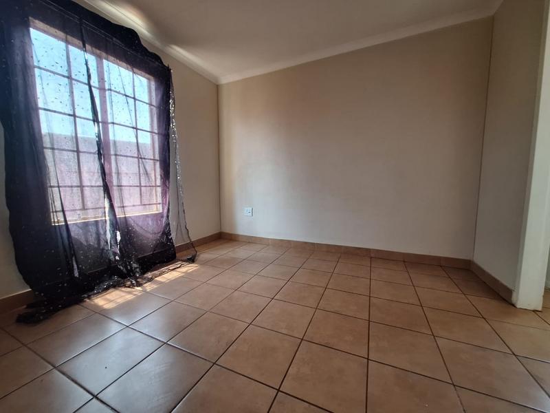 3 Bedroom Property for Sale in Sky City Gauteng