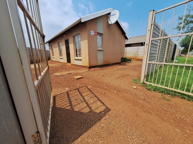 3 Bedroom Property for Sale in Sky City Gauteng