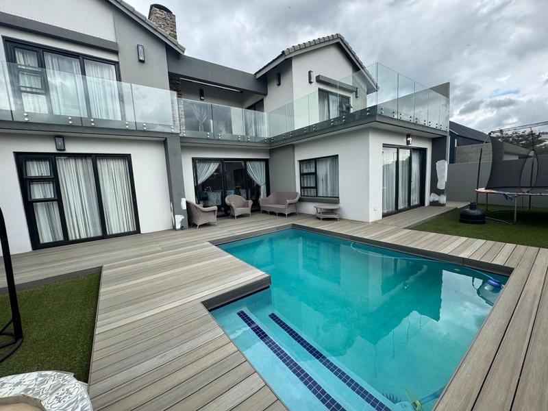 4 Bedroom Property for Sale in Midstream Ridge Gauteng