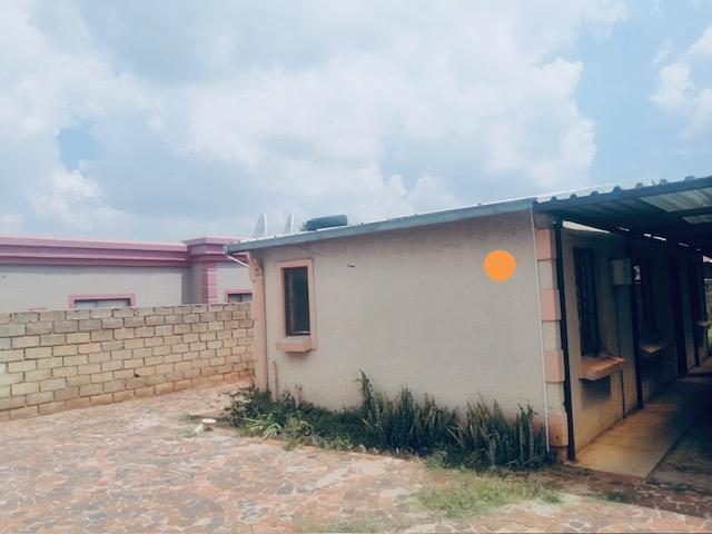3 Bedroom Property for Sale in Protea Glen Gauteng