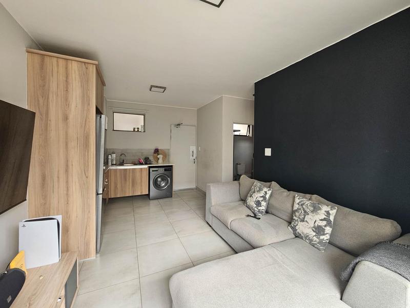 1 Bedroom Property for Sale in Shere Gauteng