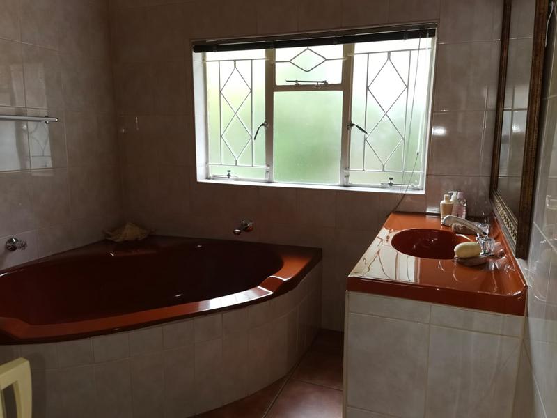 3 Bedroom Property for Sale in Dersley Gauteng