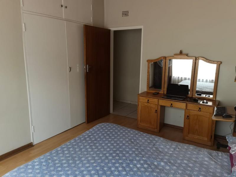 3 Bedroom Property for Sale in Dersley Gauteng