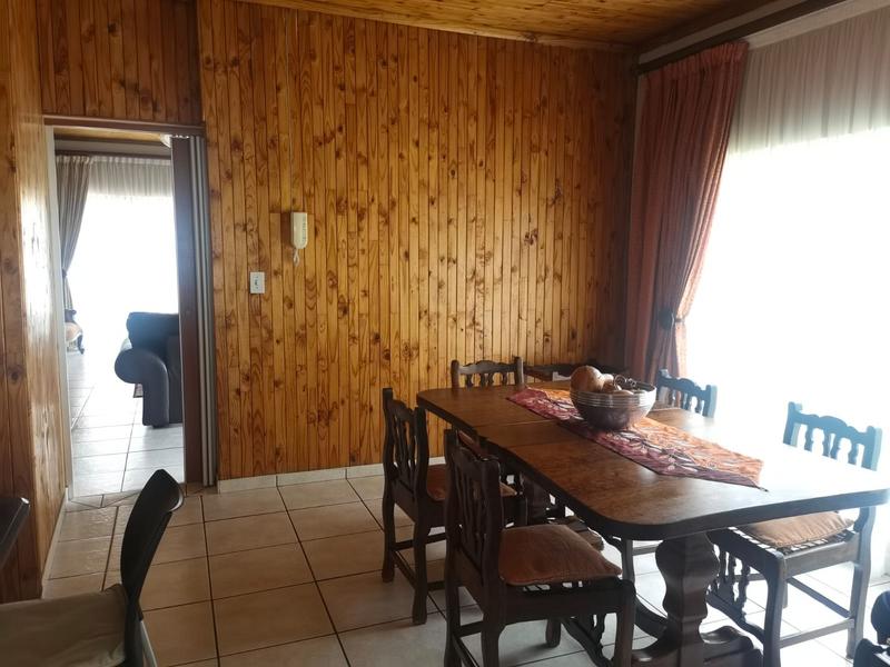 3 Bedroom Property for Sale in Dersley Gauteng
