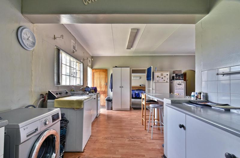 5 Bedroom Property for Sale in Brackenhurst Gauteng