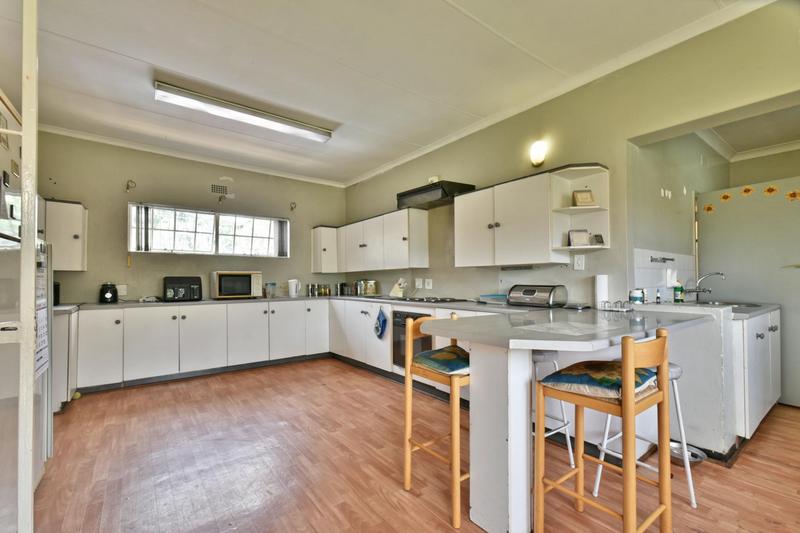 5 Bedroom Property for Sale in Brackenhurst Gauteng