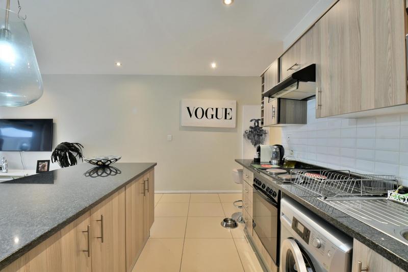 1 Bedroom Property for Sale in Morningside Gauteng