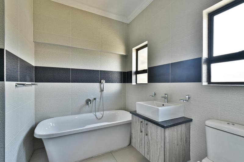3 Bedroom Property for Sale in Eye of Africa Gauteng