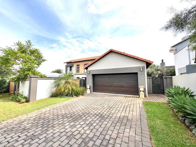 3 Bedroom Property for Sale in Midstream Ridge Gauteng
