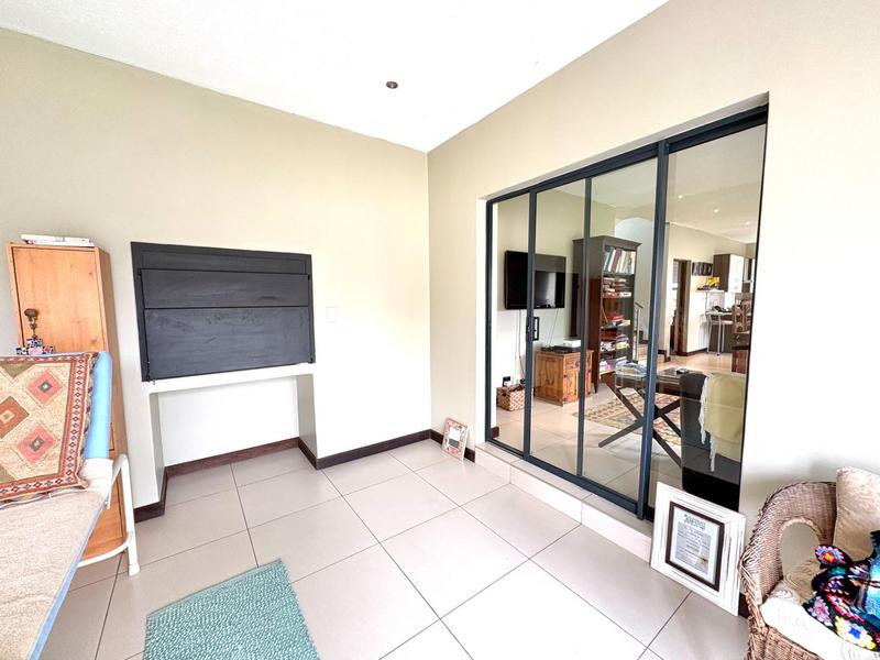 3 Bedroom Property for Sale in Midstream Ridge Gauteng