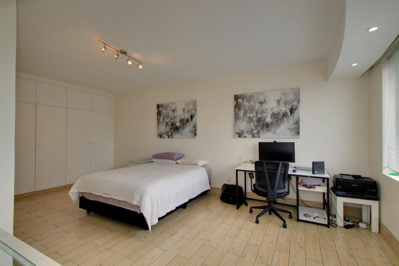 To Let 2 Bedroom Property for Rent in Illovo Gauteng