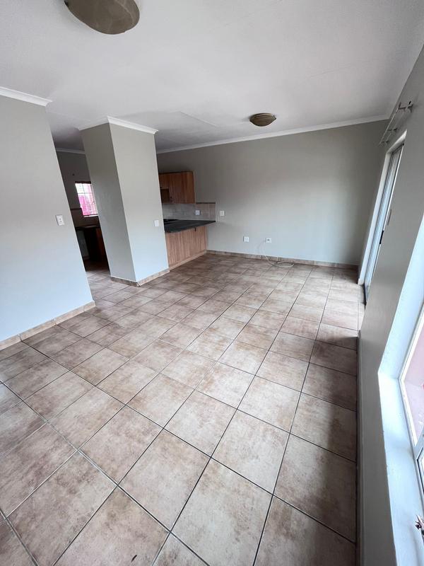 To Let 2 Bedroom Property for Rent in Castleview Gauteng